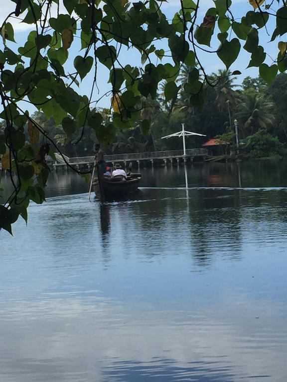 Ayana'S Homestay Alappuzha Exterior photo